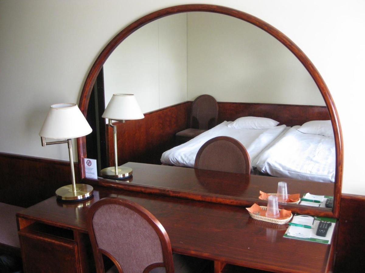 Hotel & Hostel Tallukka Asikkala  エクステリア 写真