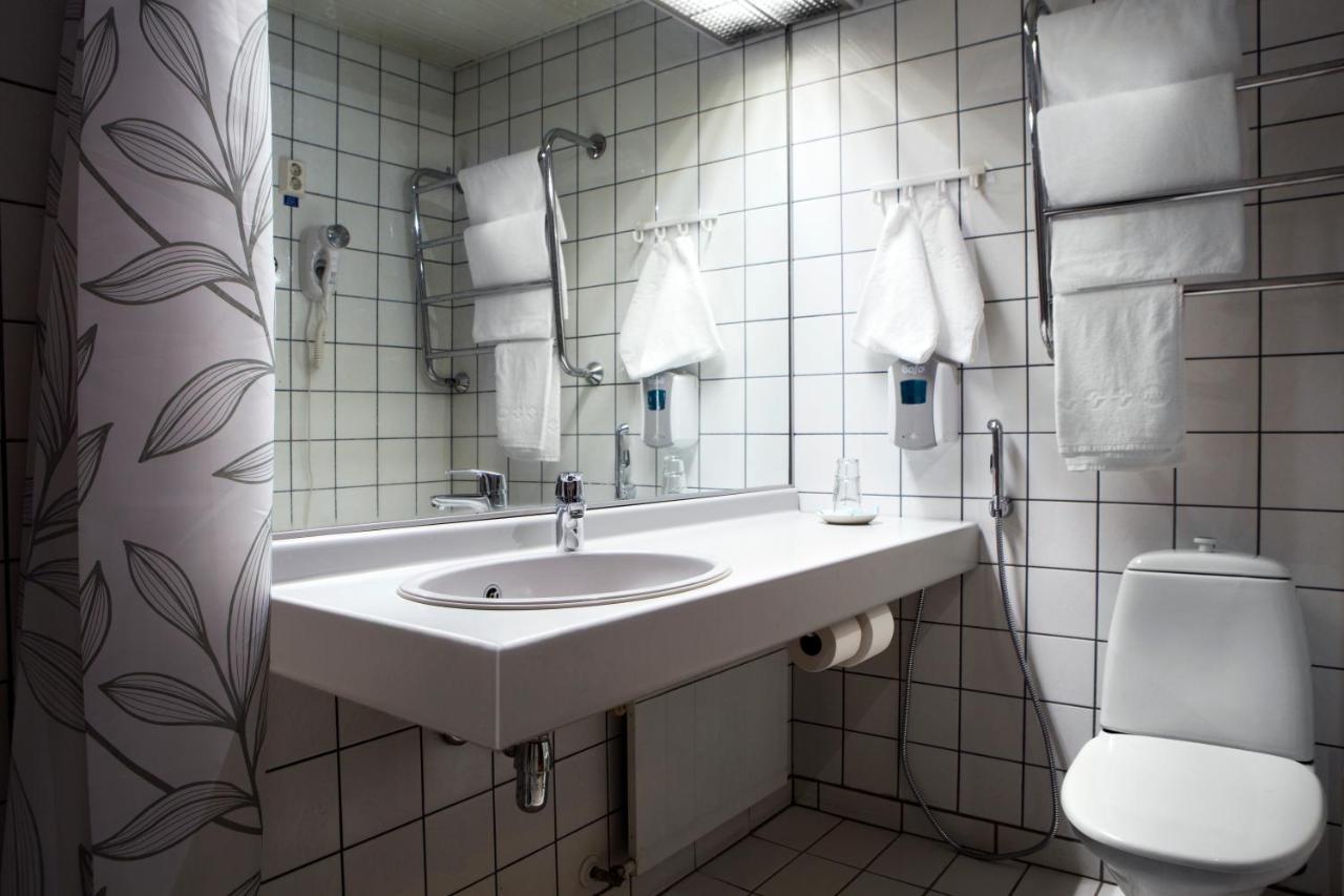 Hotel & Hostel Tallukka Asikkala  エクステリア 写真